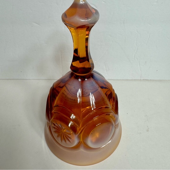 Vintage Fenton bell Glass Cameo Opalescent Moon and Stars Bell - Picture 7 of 11
